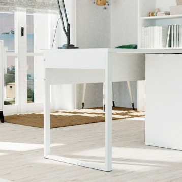 Ambiente detalle patas Mesa Escritorio Estudio Oficina Color Blanco Nexus Con Puerto