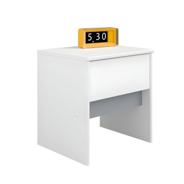 Mesita de noche blanca con cajón y hueco abierto inferior y reloj digital amarillo encima