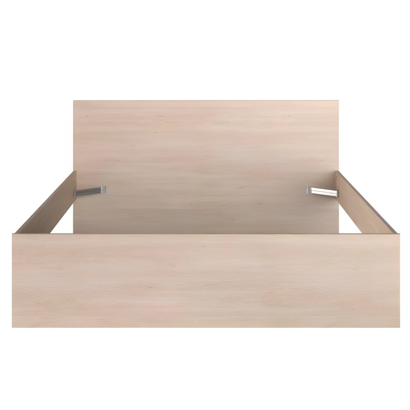 Cama de madera clara con estructura de tablero y cabecero tapizado con herrajes metálicos