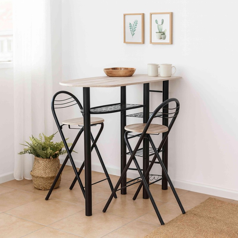 Conjunto de comedor alto con mesa de madera clara y estructura metálica negra y dos taburetes plegables negros con asiento de ma