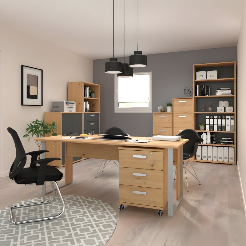 Mesa de escritorio en madera con patas metálicas y cajones móviles en ambiente de oficina