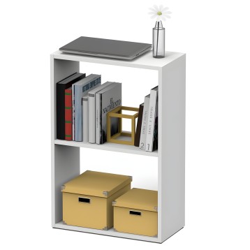 Estantería blanca de tres compartimentos con libros y cajas de almacenamiento amarillas y laptop en la superficie superior