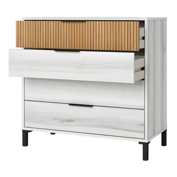 Cómoda con tres cajones de madera blanca y frente superior con listones de madera natural y patas negras