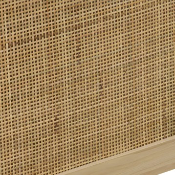 Detalle de panel de madera clara con trama perforada cuadrada y borde inferior en madera natural
