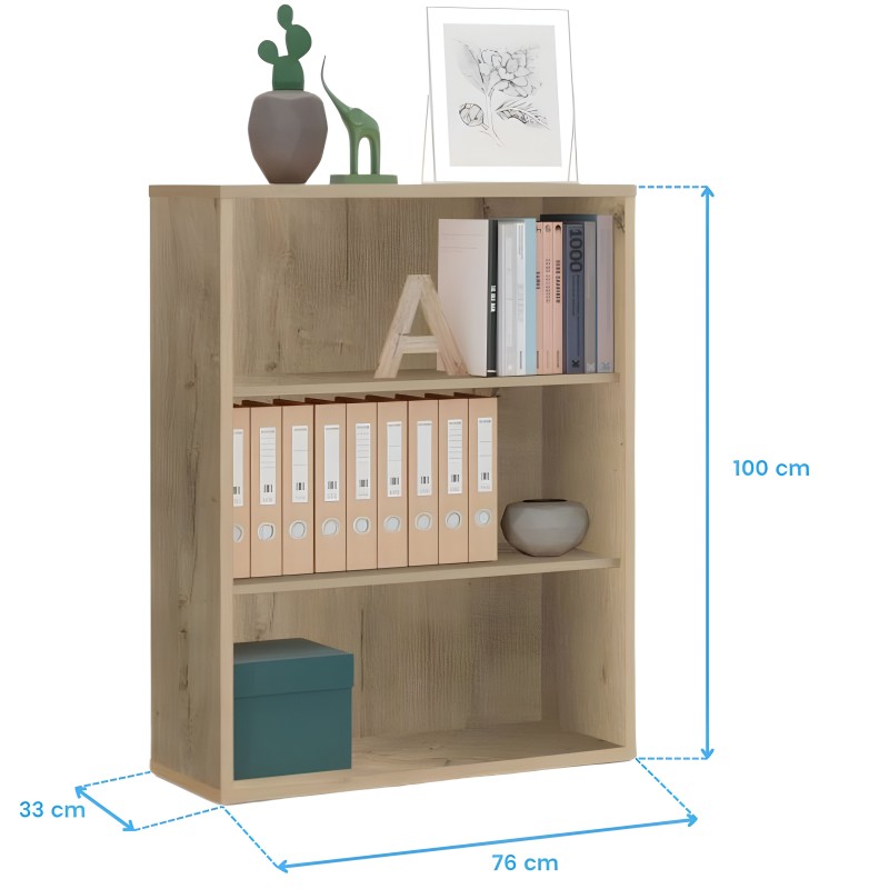 Estantería de madera natural con cuatro compartimentos abiertos y decoración de libros y plantas en la parte superior