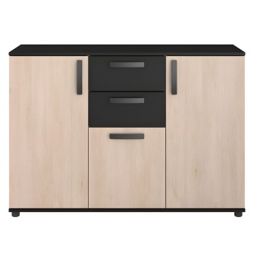 Mueble auxiliar de madera clara con encimera negra y frentes de cajones y puertas en contraste
