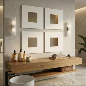 Mueble de baño suspendido en madera clara con espejo integrado y estantes abiertos en ambiente moderno minimalista