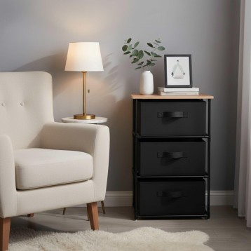Cajonera negra con tres cajones y tapa de madera en ambiente de sala
