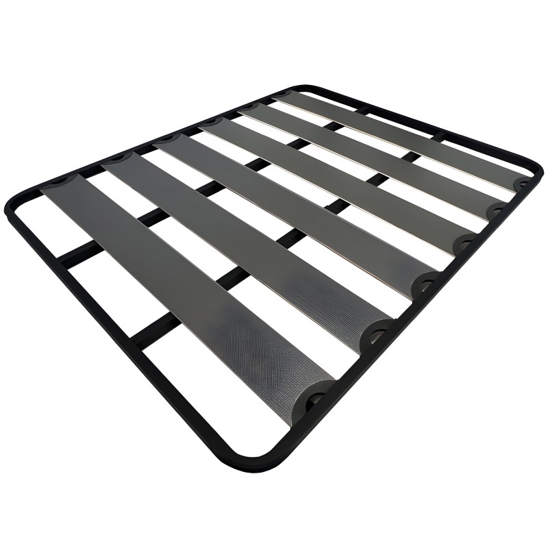 Somier o base de cama con estructura negra y láminas de madera y tela gris vista en perspectiva