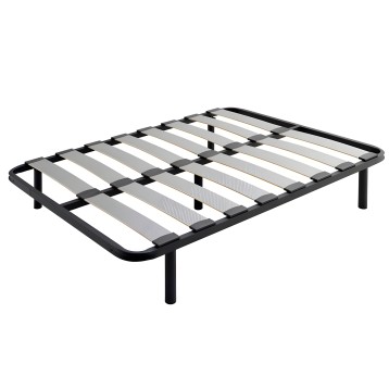 Base de cama con estructura metálica negra y lamas de madera en vista lateral